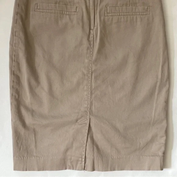 🎈$5 add on. Classic Tan Women's Skirt - Picture 4 of 6